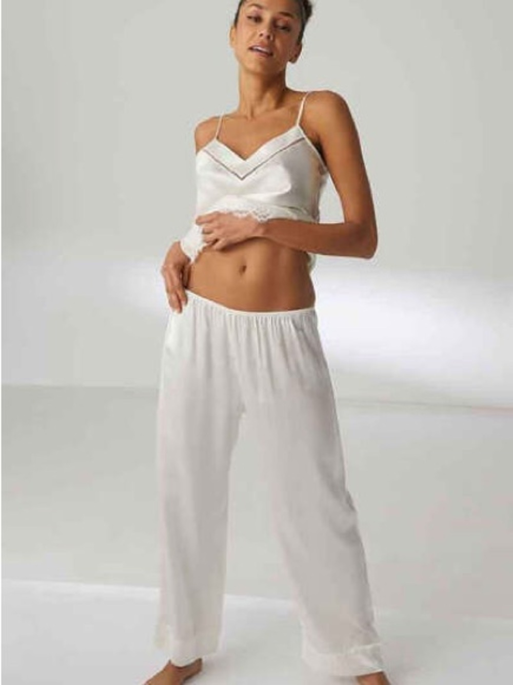 SIMON PERELE 
Dream Silk Trousers